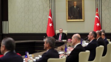 Ahmet Hakan: Demek ki varmış Erdoğan’ın bir bildiği