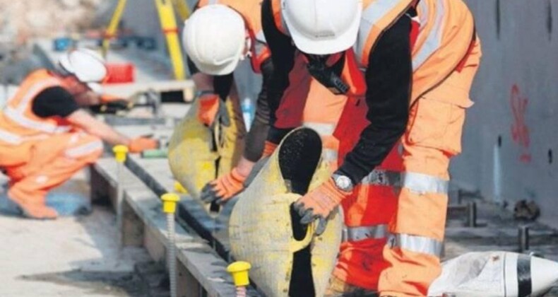 Kamu işçisine yapılacak maaş zammının 1 Mayıs’tan öncesi belirlenmesi bekleniyor