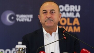 Bakan Çavuşoğlu : “Büyük şehirlerde memurlara il ve ilçe bazında kira katkısı vereceğiz”