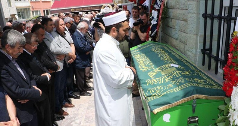 Polis memuru, kalp krizinden hayatını kaybetti