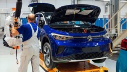 Volkswagen, işçilere işten ayrılmaları için para teklifi