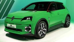 Renault 15 binden fazla aracı geri çağırıyor