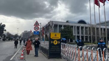 İstanbul’da Gözaltılar ve 4 Gün Süreyle Gösteri Yasağı